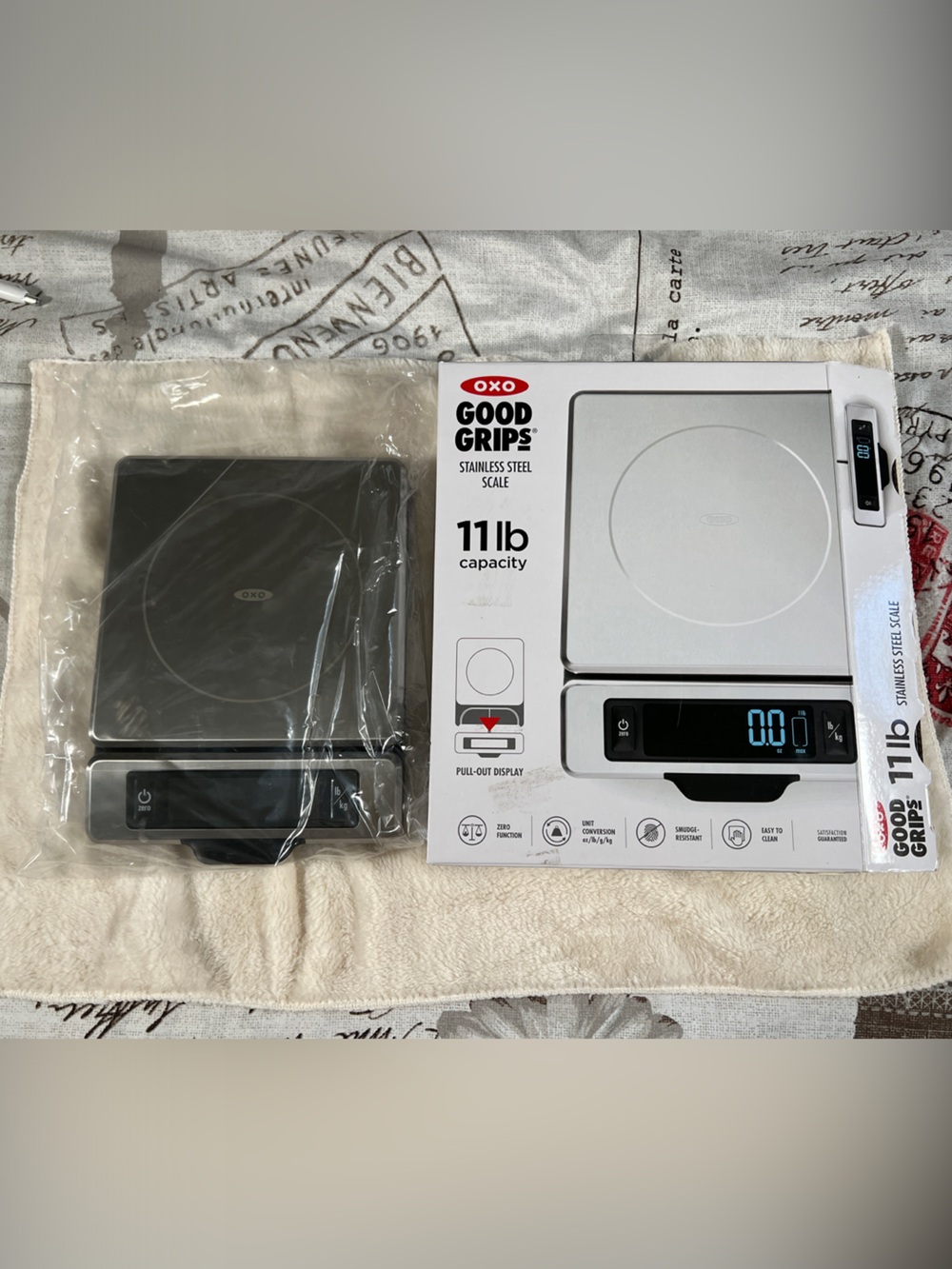 Oxo Good Grips Stainless Steel Digital Scale in Silver and Black
